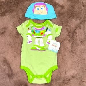Disney Baby Toy Story Buzz Outfit Bodysuit and Cap Set Size 6 months.  NWT